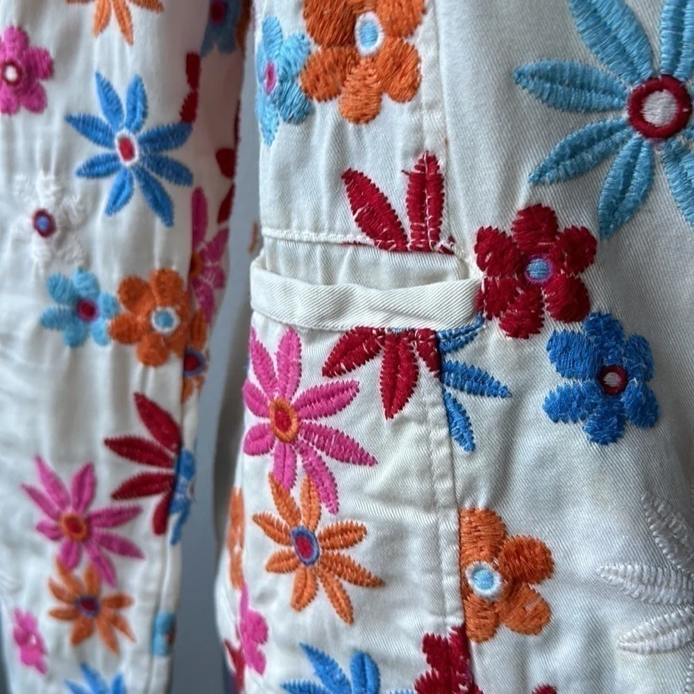 Johnny Was jacket tan blazer embroidered floral multicolored size medium